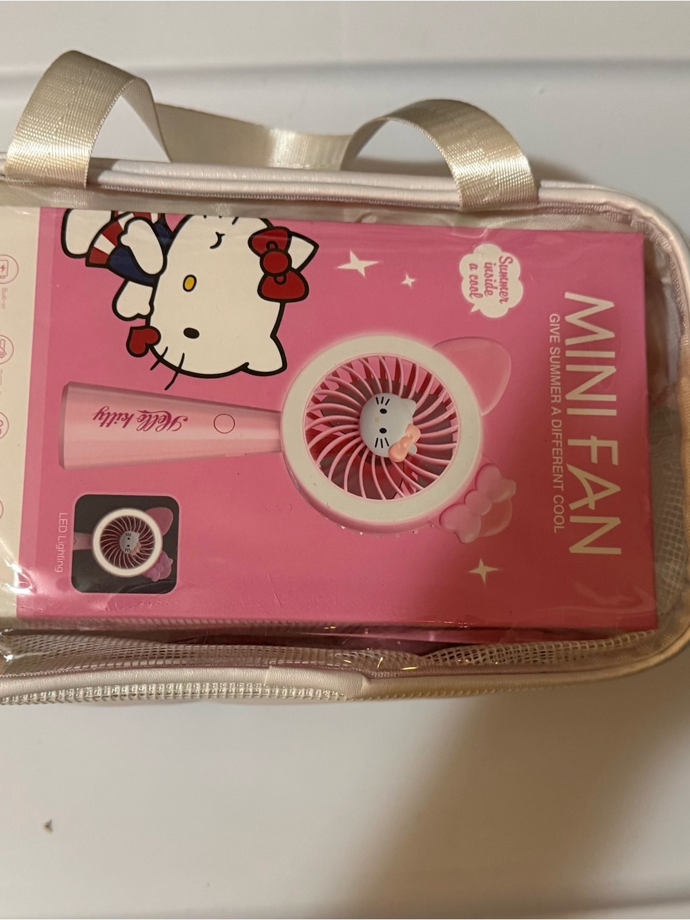 Hello Kitty Bundle - Picture 2 of 6